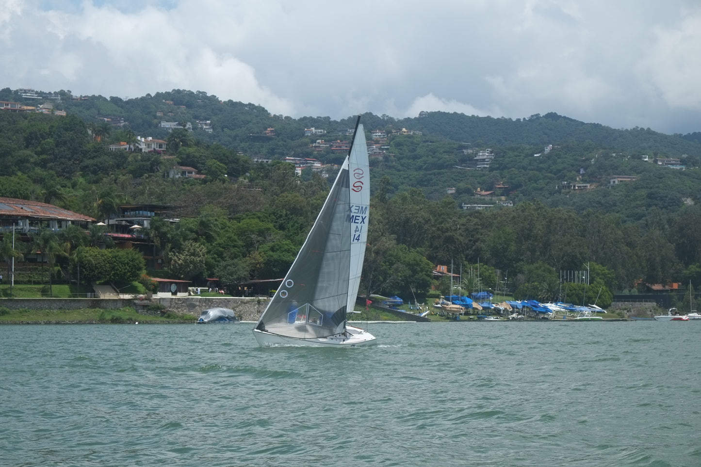 Santana 20 Vela Mayor