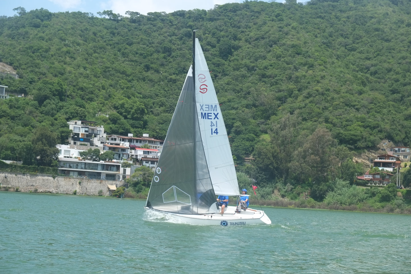 Santana 20 Vela Mayor