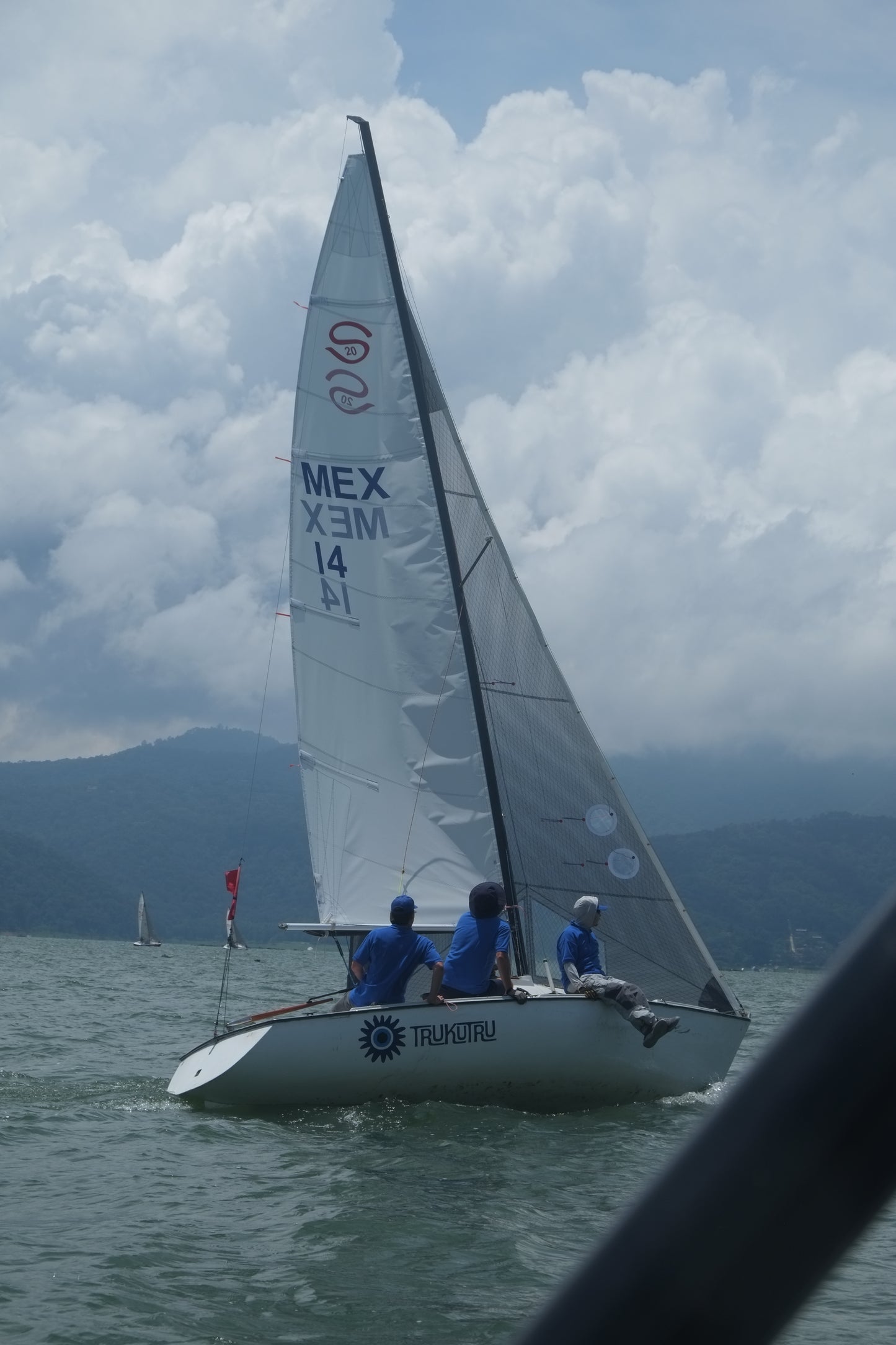 Santana 20 Vela Mayor