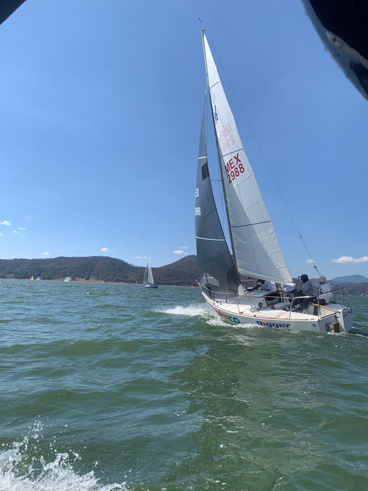 J24 Vela Mayor